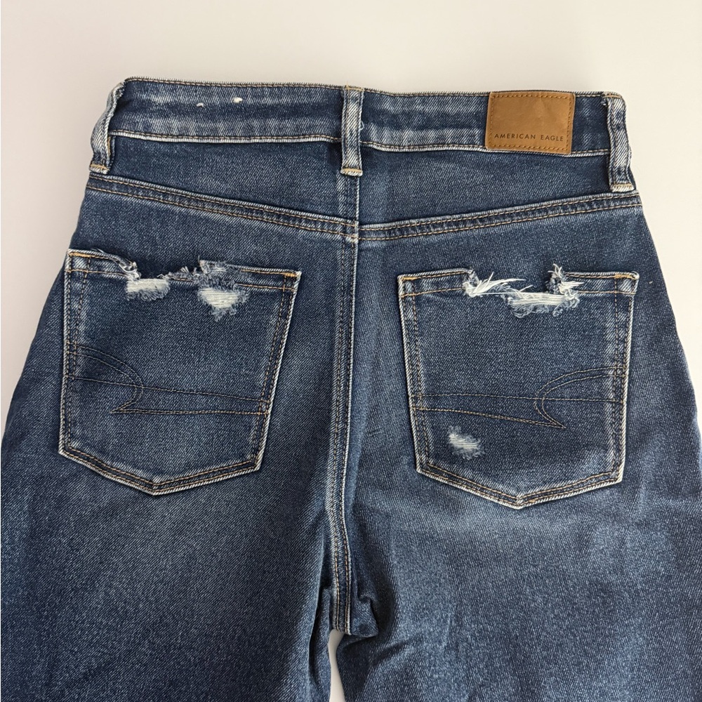NWOT Bundle of 2 American Eagle Mom/ Straight leg Jeans Size 2 - Picture 12 of 12